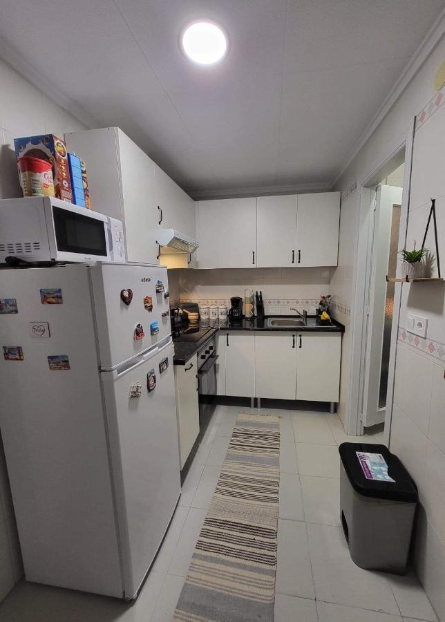 Apartament Alexandro'S Apartment Torrevieja Ngoại thất bức ảnh