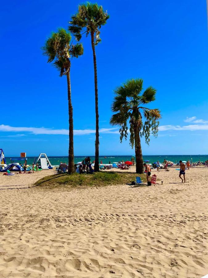 Apartament Alexandro'S Apartment Torrevieja Ngoại thất bức ảnh