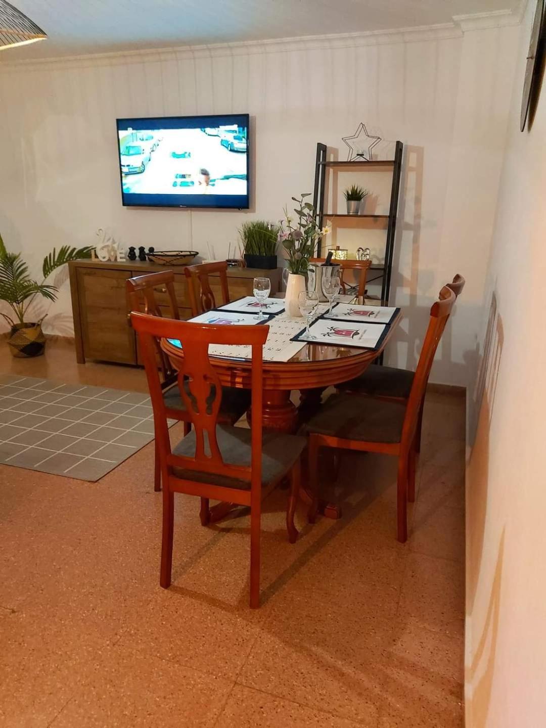 Apartament Alexandro'S Apartment Torrevieja Ngoại thất bức ảnh